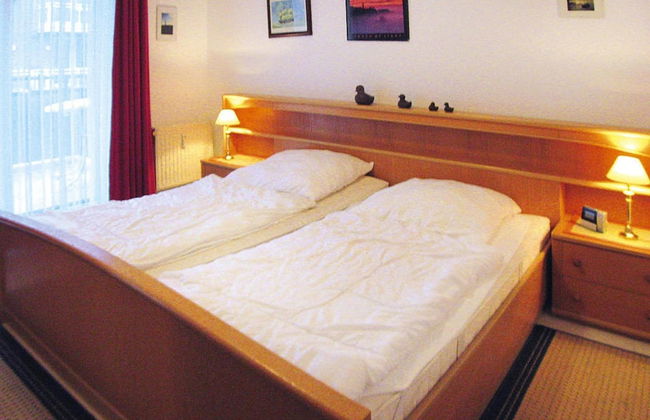 Apartment in Cuxhaven With Community Pool - Photo 8