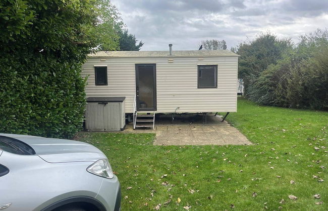 Seaside Chalet /caravan Retreat in Great Yarmouth - Photo 39