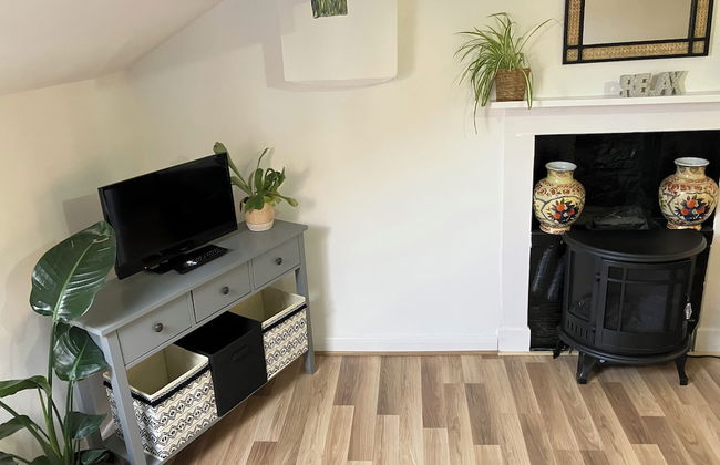 Maryport Cozy Apartment Retreat - Photo 17