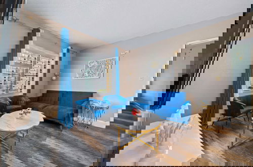 Foto 3 - 7601 Canada Avenue #433/435