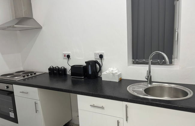 1 Bed Flat - Sleeps 2 - Parking - Wifi - Photo 4