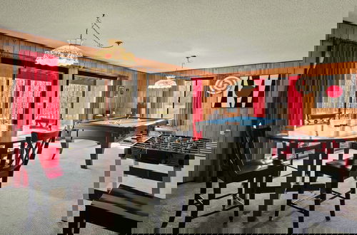Foto 25 - Mountain Magic by Avantstay Firepit Game Room - Pool Table Foosball