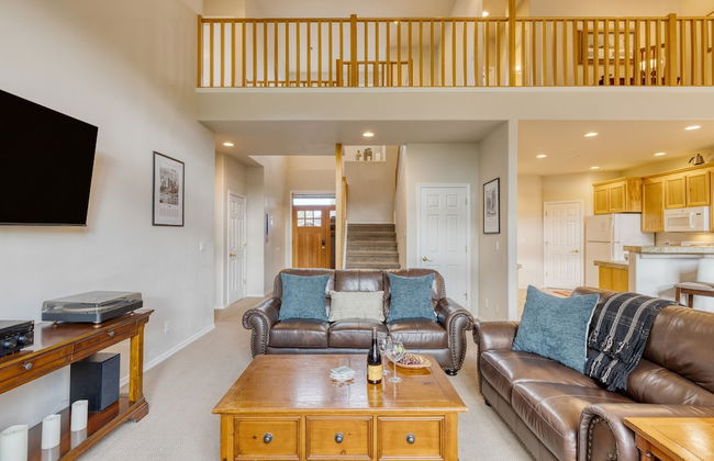Forest Ridge Loop by Avantstay Hot Tub Private Community Amenities - Foto 6