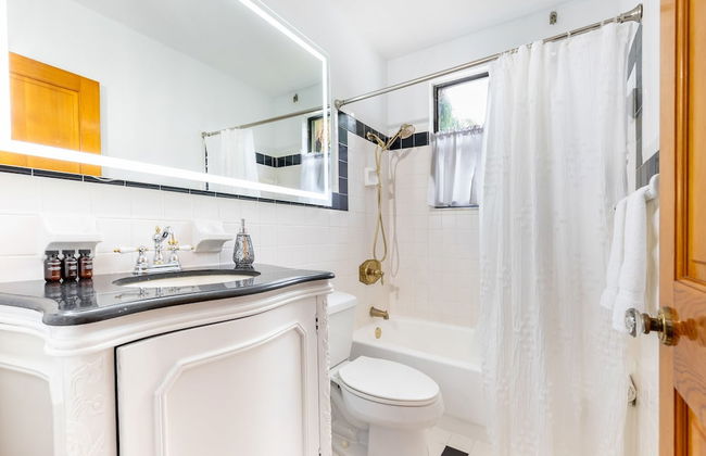 Las Olas Oasis by Avantstay Minutes to the Beach Hot Tub - Foto 29