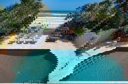 Photo 37 - Promenade by Avantstay Beach Front Mansion w Breathtaking Views Pool
