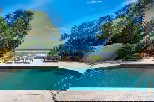 Photo 2 - Promenade by Avantstay Beach Front Mansion w Breathtaking Views Pool