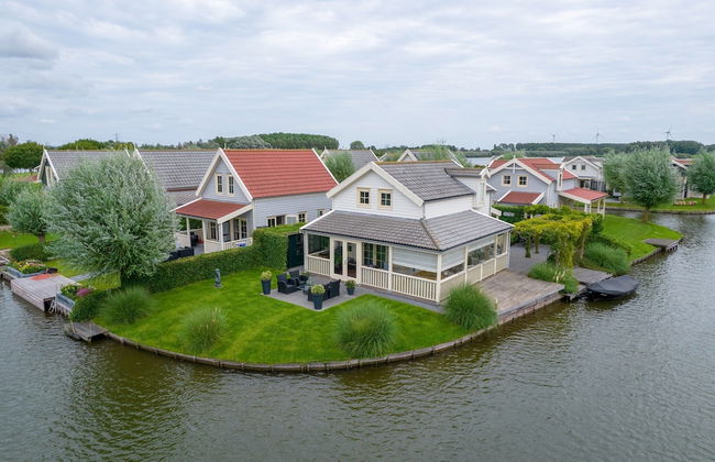 Bungalow by Water Near Rotterdam - Photo 17