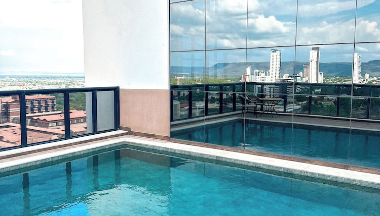 Foto 1 - STAY Vivence Suites