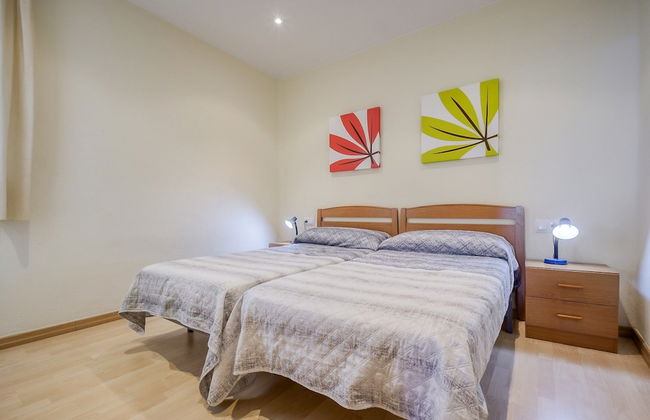 Centrally Heated Apt. in Roses - Foto 2
