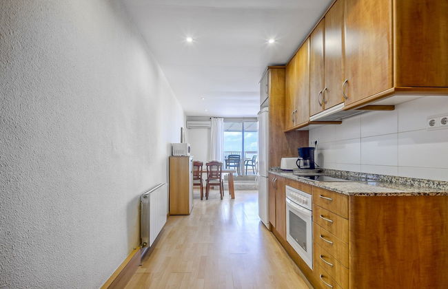 Centrally Heated Apt. in Roses - Foto 8