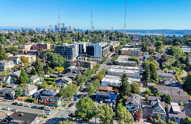 Walker’s Delight on Queen Anne - Photo 45