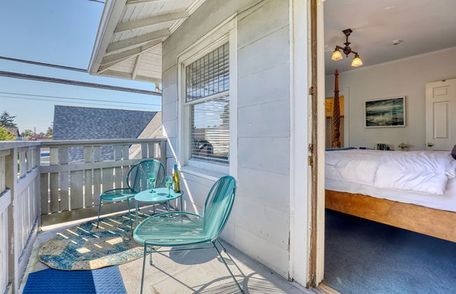 Walker’s Delight on Queen Anne - Photo 24