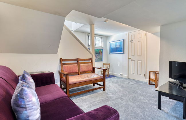 Walker’s Delight on Queen Anne - Photo 22