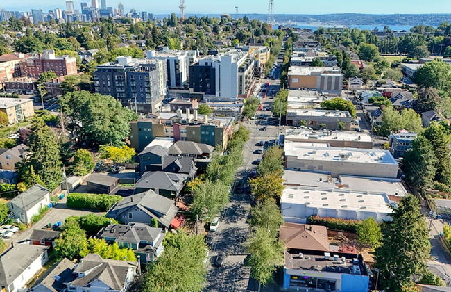 Walker’s Delight on Queen Anne - Photo 40