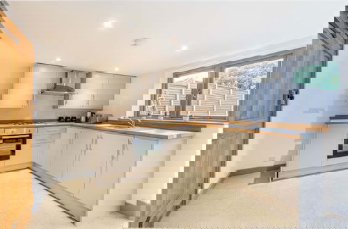 Foto 11 - Host Stay Bridge Street Residence