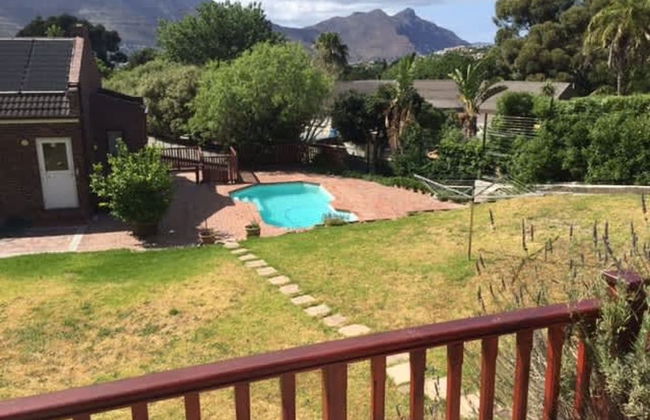 Garden Cottage - Houtbay - Foto 15