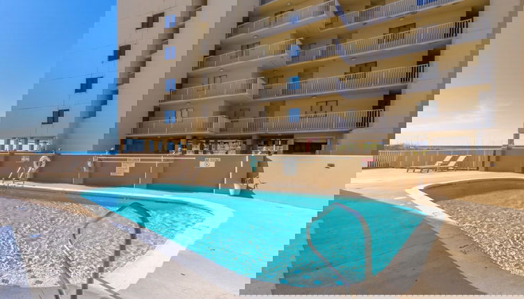 Foto 1 - Gulf House 503