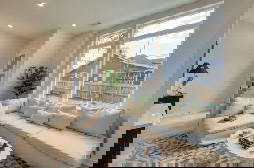 Photo 5 - Lischey by Avantstay Modern 4bdr w/ Covered Patio Newly Built Nashville Home