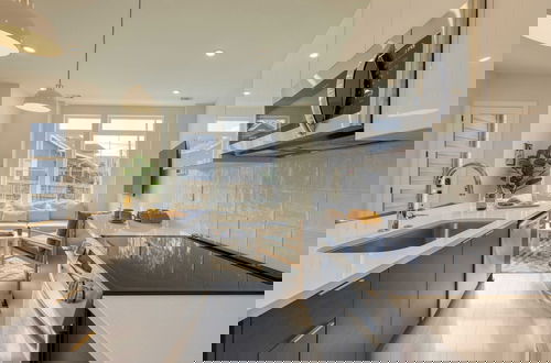 Photo 11 - Lischey by Avantstay Modern 4bdr w/ Covered Patio Newly Built Nashville Home