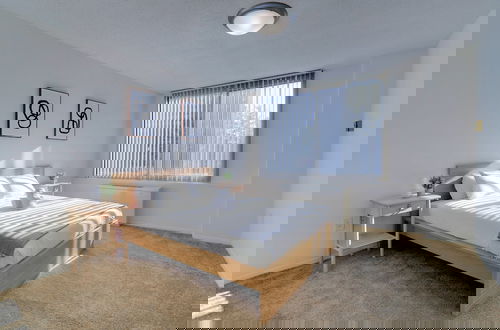 Foto 9 - Spacious 2BR Apartment in Crystal City