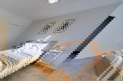 Foto 3 - Spacious 2BR Apartment in Crystal City