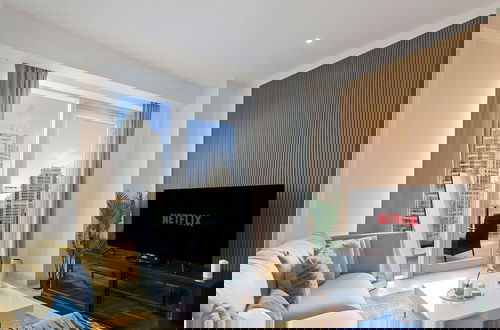 Photo 1 - High Floor Lux 2BR nr Top Golf Dubai Marina JLT