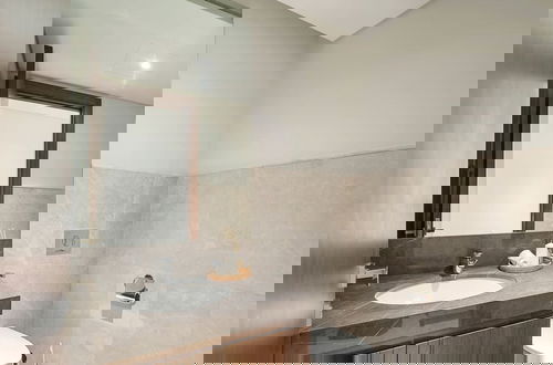 Photo 36 - High Floor Lux 2BR nr Top Golf Dubai Marina JLT