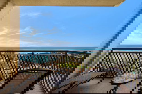 Photo 42 - Emerald Grande W928
