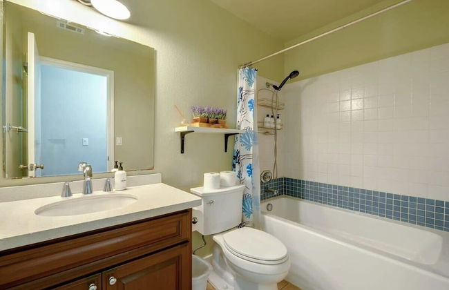 @ Marbella Lane - 4BR Home Away From Home Ldry - Foto 26
