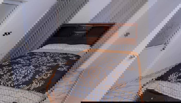 Photo 1 - Bamgbose Apartments - Sleeps 2 - Parking - Wifi