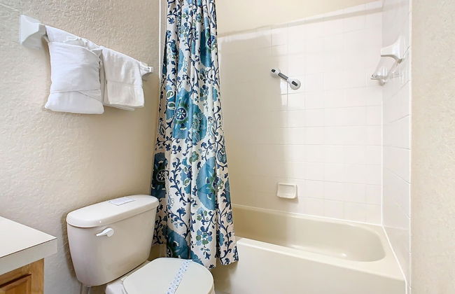 Family Getaway 4BR Townhome by Old Town - Foto 34