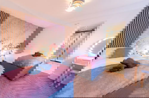 Foto 3 - Luxury 8 Bed Home Manchester