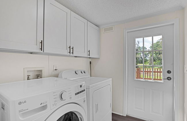 Relaxing 4br Hideaway In Groveland 4 Bedroom Cottage by RedAwning - Photo 24