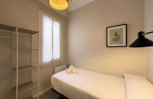 BeBarceloner Sants Apartments - Photo 9