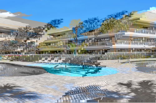 Foto 9 - Beachwood Villas Escape 1bd/1ba Getaway-sleeps 4-steps From 30A Beaches!