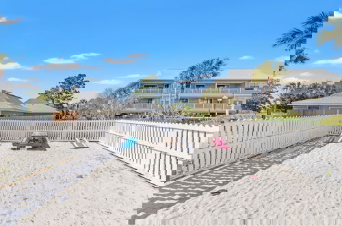 Foto 22 - Beachwood Villas Escape 1bd/1ba Getaway-sleeps 4-steps From 30A Beaches!