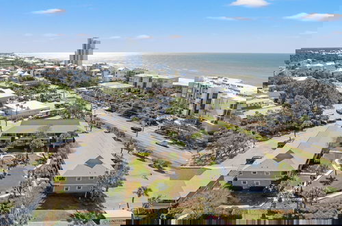 Foto 58 - Beachwood Villas Escape 1bd/1ba Getaway-sleeps 4-steps From 30A Beaches!