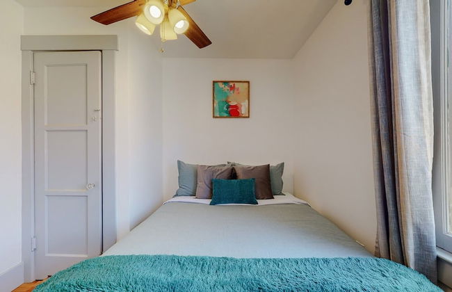 Cozy Alhambra 3BR Near Downtown Los Angeles - Photo 18