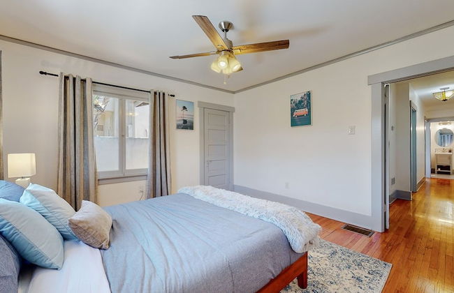 Cozy Alhambra 3BR Near Downtown Los Angeles - Photo 12