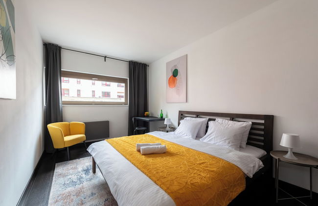 Stylish 3-bedroom apartment with balcony - Foto 5