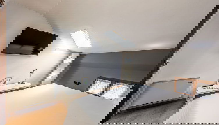 Foto 1 - Emilia Studios 7