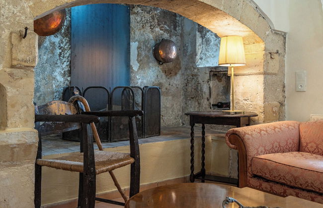 The Olive Mill House Luxe Villa - Photo 30