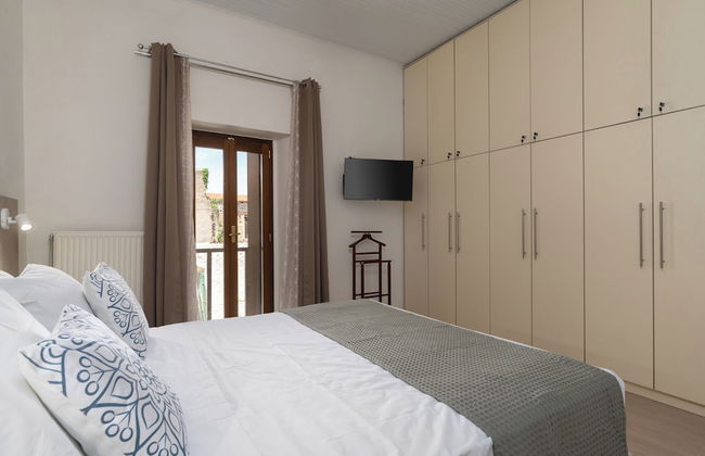 The Olive Mill House Luxe Villa - Photo 7