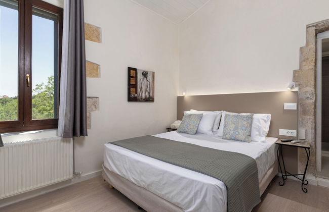 The Olive Mill House Luxe Villa - Photo 8