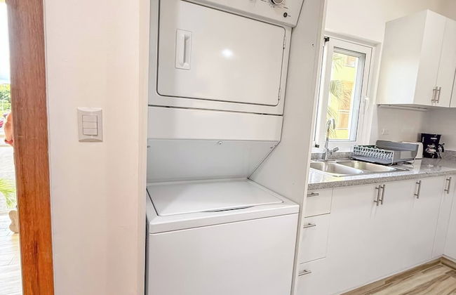 Hillside Condo - 2BR Charming APT Close to Strip! - Photo 5