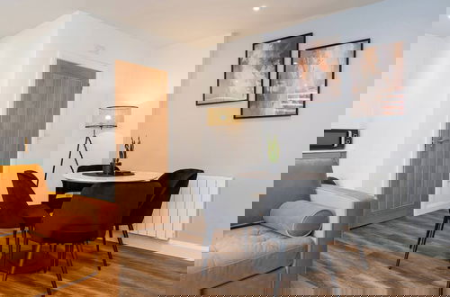 Foto 7 - Aurum 6 - Chic 1BR Stay by DMU & City Centre