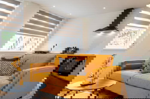 Foto 4 - Aurum 6 - Chic 1BR Stay by DMU & City Centre