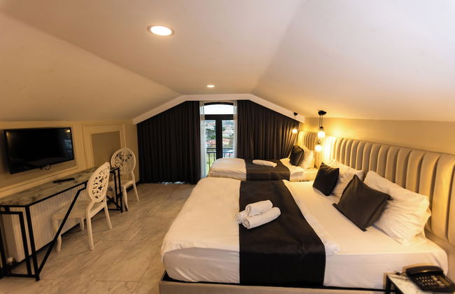 D Twins plus Hotel - Photo 18