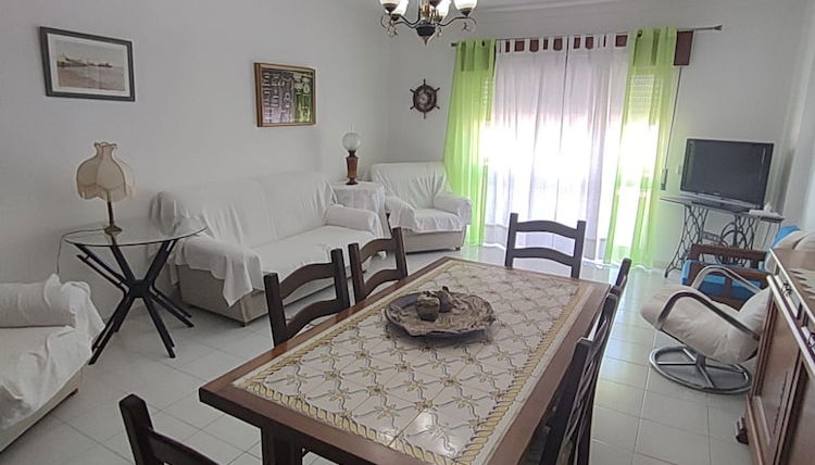Foto 1 - Nice Lagos 3 Bedrooms Balcony Flat