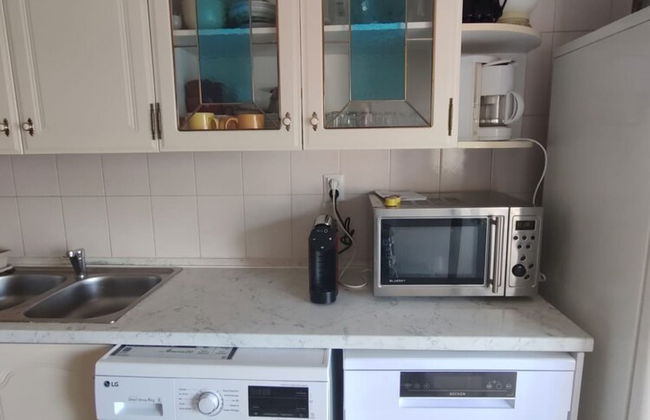 Nice Lagos 3 Bedrooms Balcony Flat - Photo 21
